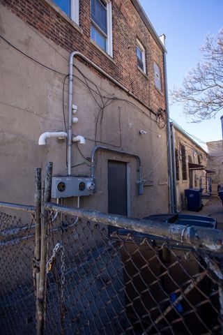 118 E 51st Street, Chicago, IL 60615