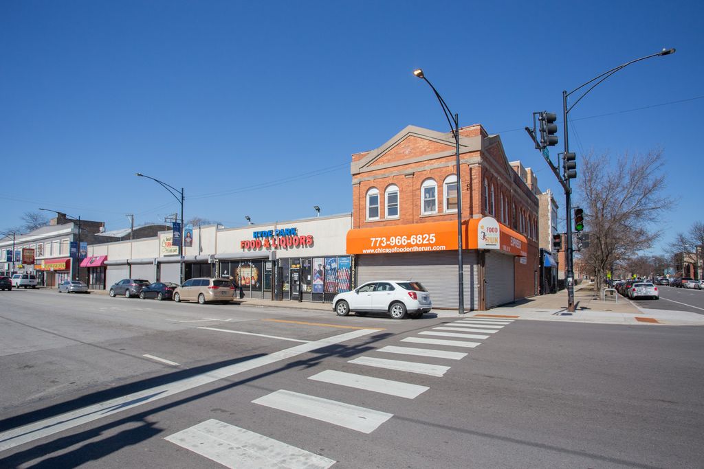 118 E 51st Street, Chicago, IL 60615