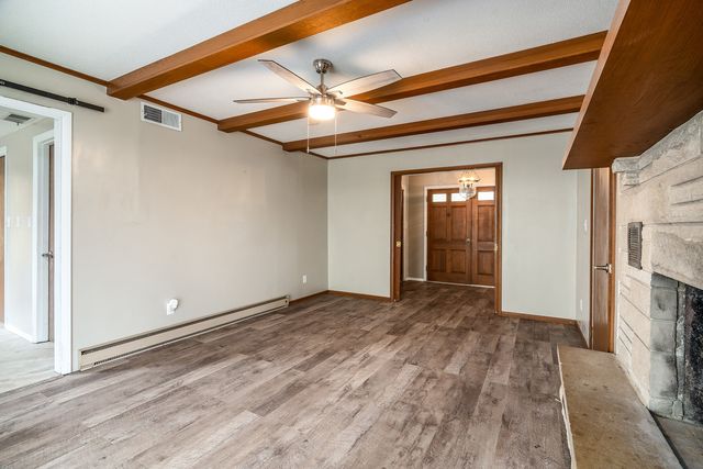 39 Butternut Hill Drive, Carbondale, IL 62903