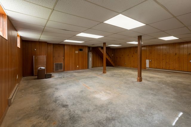 39 Butternut Hill Drive, Carbondale, IL 62903