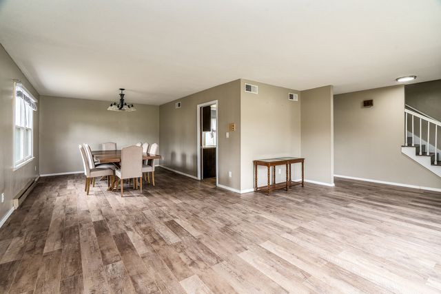39 Butternut Hill Drive, Carbondale, IL 62903