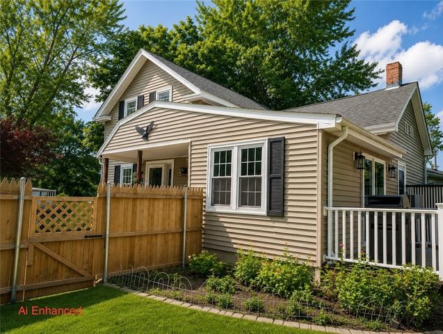 190 George Arden Avenue, Warwick, RI 02886
