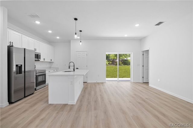 254 W BRIMSON Place, Citrus Springs, FL 34434