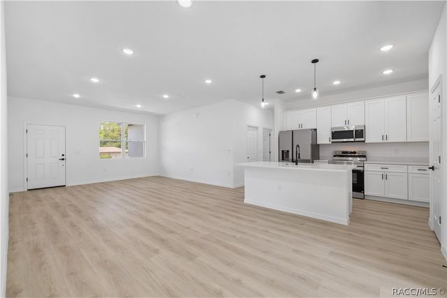 254 W BRIMSON Place, Citrus Springs, FL 34434