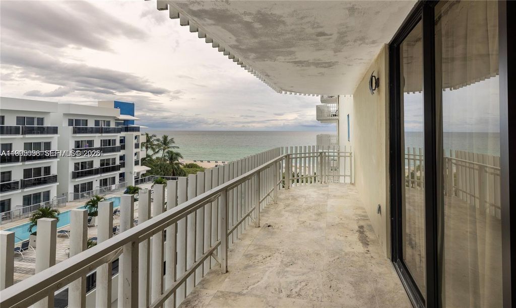 6061 Collins Ave 7D, Miami Beach, FL 33140