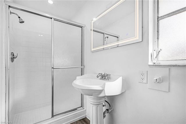 108 SE 42nd TER, Cape Coral, FL 33904