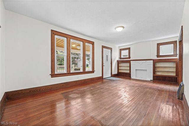 330 Cleveland Street, Akron, OH 44306