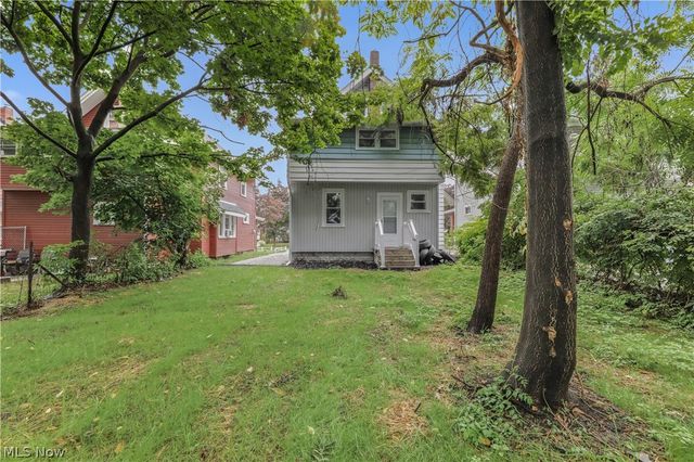 330 Cleveland Street, Akron, OH 44306