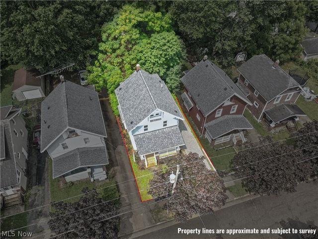 330 Cleveland Street, Akron, OH 44306