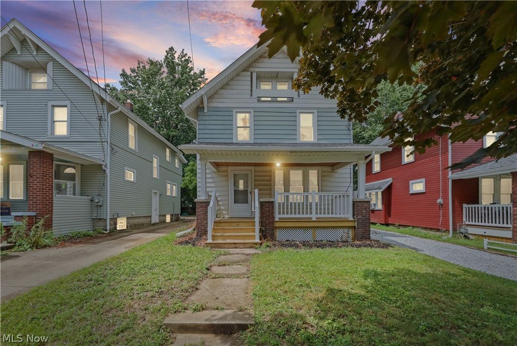 330 Cleveland Street, Akron, OH 44306