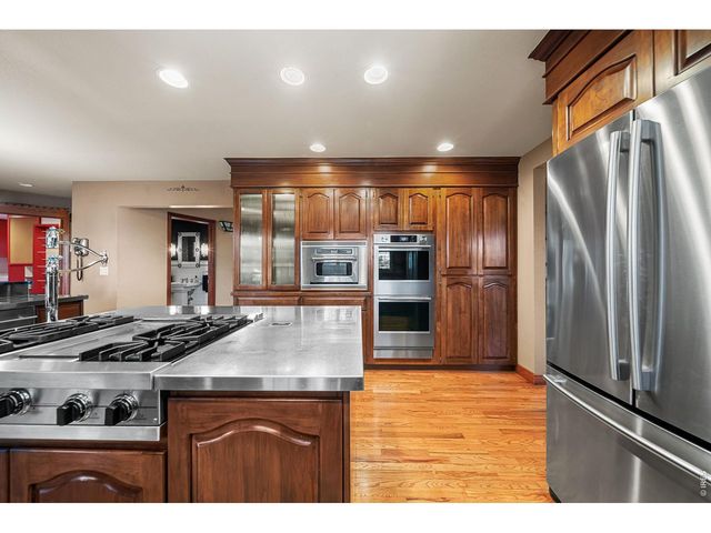 2900 Spring Mountain Dr, Loveland, CO 80537