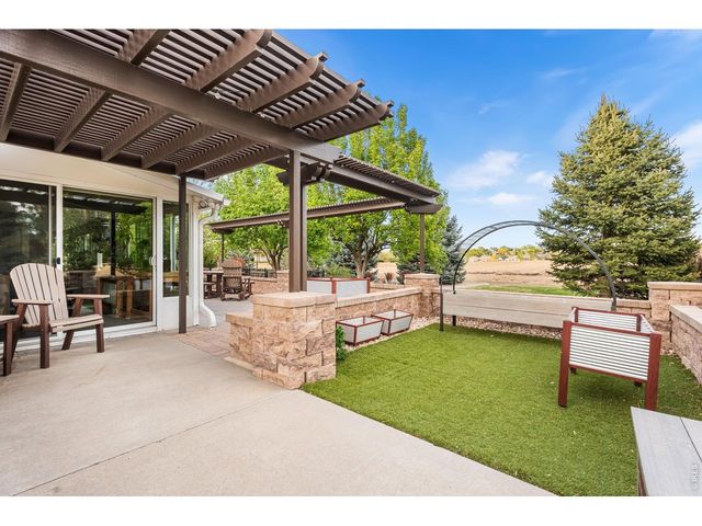 2900 Spring Mountain Dr, Loveland, CO 80537