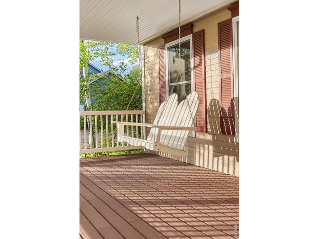 2900 Spring Mountain Dr, Loveland, CO 80537