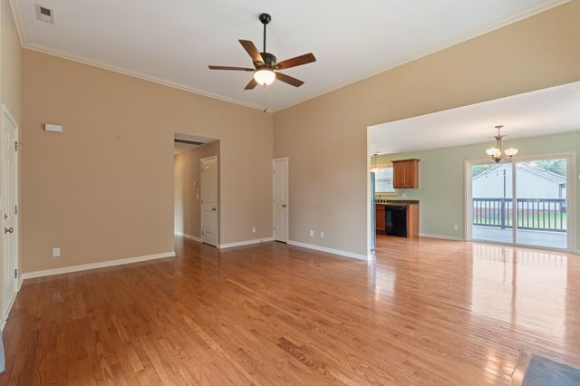 7307 Sheena Ln, Fairview, TN 37062