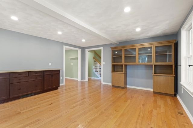 3 Ledgelawn Ave, Billerica, MA 01821