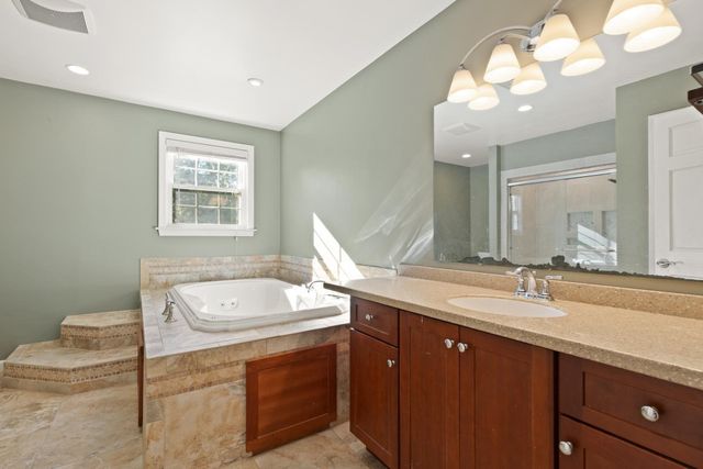 3 Ledgelawn Ave, Billerica, MA 01821