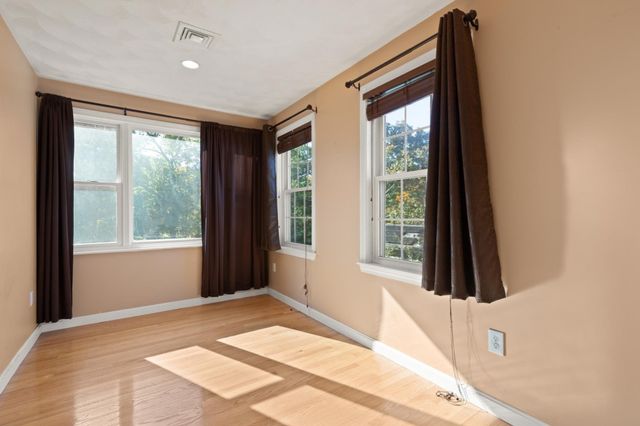 3 Ledgelawn Ave, Billerica, MA 01821