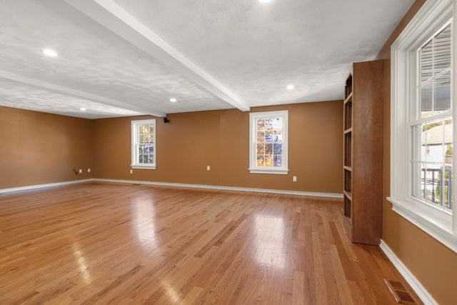 3 Ledgelawn Ave, Billerica, MA 01821
