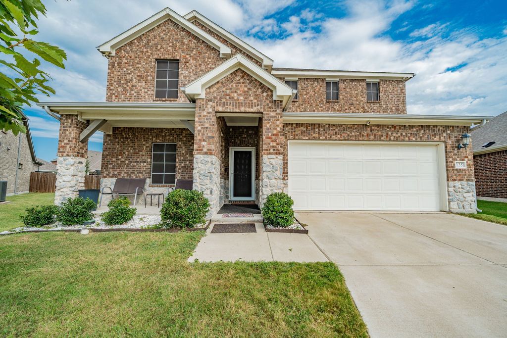 135 Meredith Drive, Fate, TX 75087
