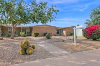 18222 N STONEBROOK Drive, Sun City West, AZ 85375
