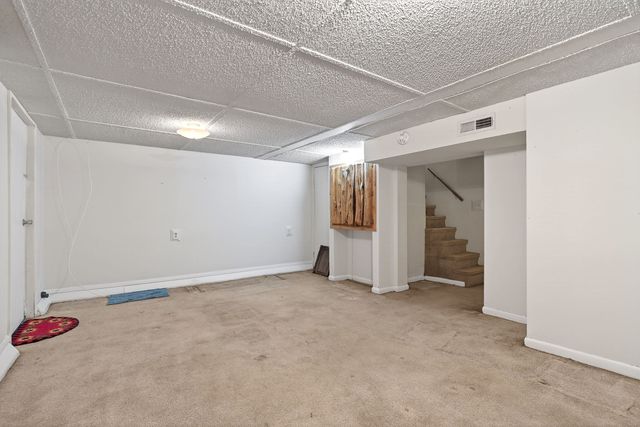 605 Holiday Haven Dr, Smithville, TN 37166