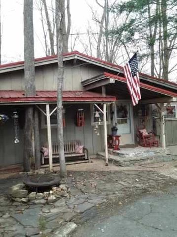 605 Holiday Haven Dr, Smithville, TN 37166