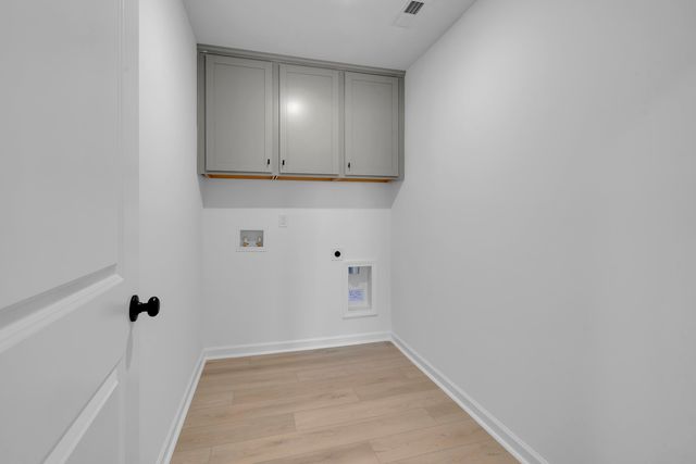 180 Hunter Ridge Drive, Boiling Springs, SC 29316