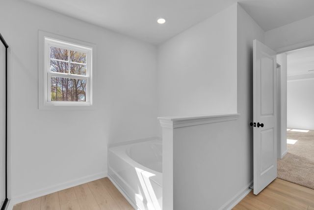 180 Hunter Ridge Drive, Boiling Springs, SC 29316