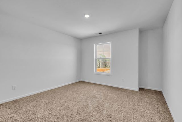 180 Hunter Ridge Drive, Boiling Springs, SC 29316