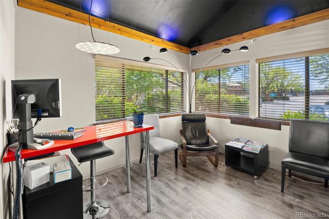 1181 S Parker Road 105, Denver, CO 80231