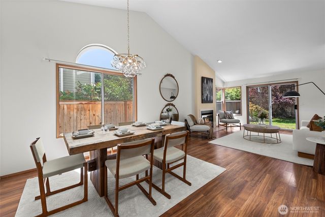 12731 102nd Avenue NE, Kirkland, WA 98034