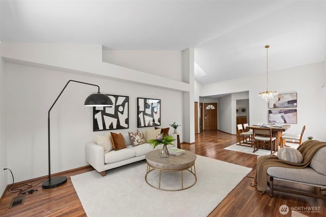 12731 102nd Avenue NE, Kirkland, WA 98034