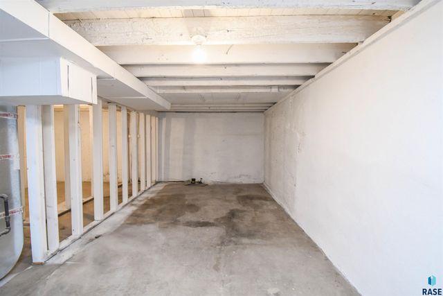 1610 E 5th St, Sioux Falls, SD 57103