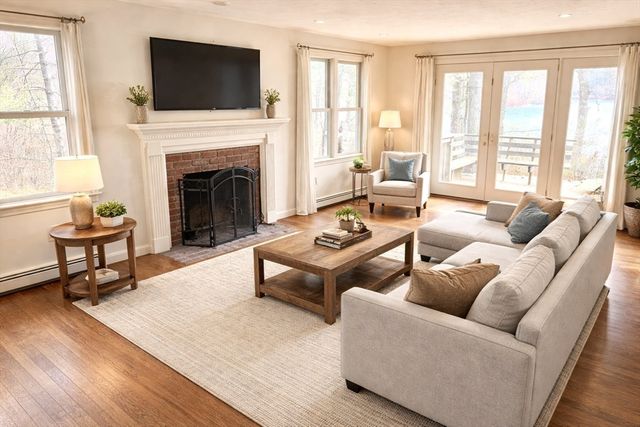 134 Kathleen Dr, Plymouth, MA 02360