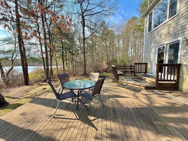 134 Kathleen Dr, Plymouth, MA 02360