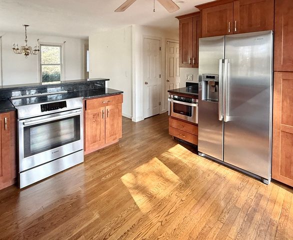 134 Kathleen Dr, Plymouth, MA 02360