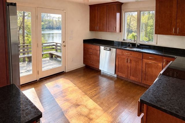 134 Kathleen Dr, Plymouth, MA 02360