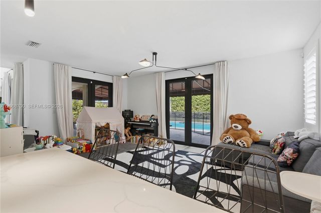 2601 SW 143rd Avenue, Miami, FL 33175