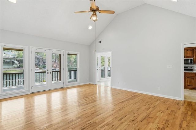 215 White Antelope Street, Waleska, GA 30183