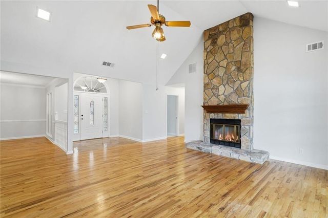 215 White Antelope Street, Waleska, GA 30183