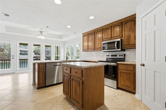 215 White Antelope Street, Waleska, GA 30183