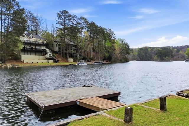 215 White Antelope Street, Waleska, GA 30183