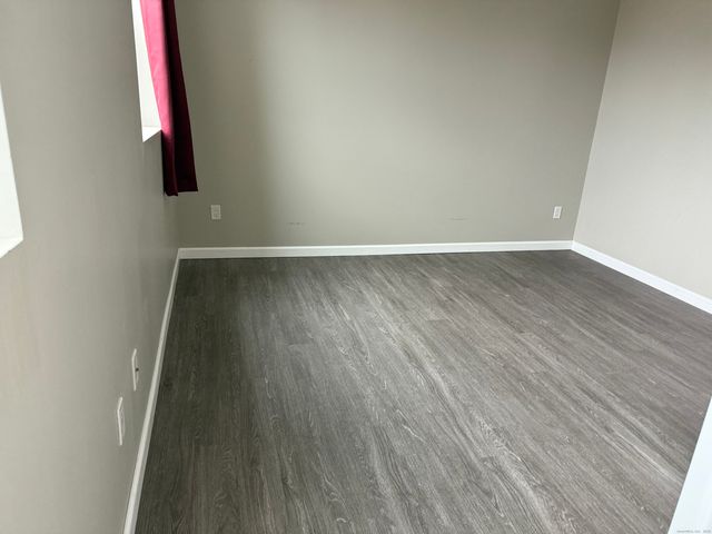 40 S.CHERRY Street 29, Wallingford, CT 06492