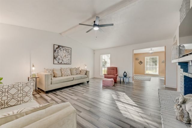 523 Faye Street, Desoto, TX 75115