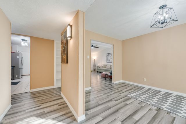 523 Faye Street, Desoto, TX 75115