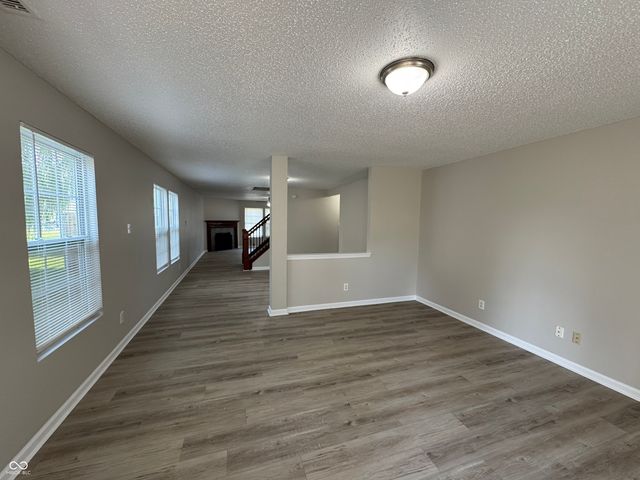 8042 States Bend Drive, Indianapolis, IN 46239