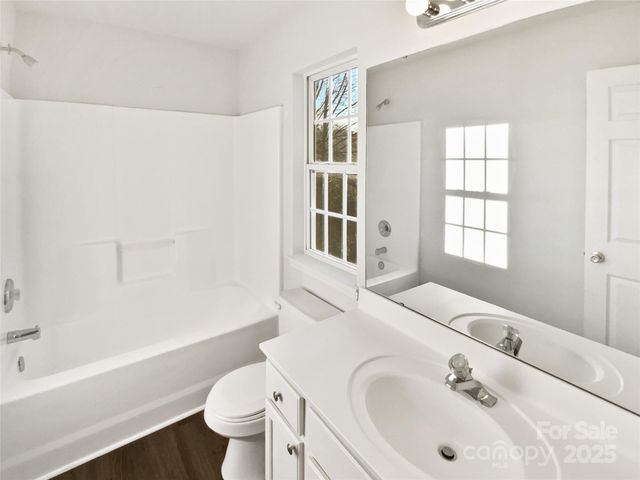 3161 Glen Robin Court, Charlotte, NC 28205