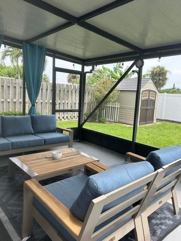 9628 Tavernier Drive, Boca Raton, FL 33496