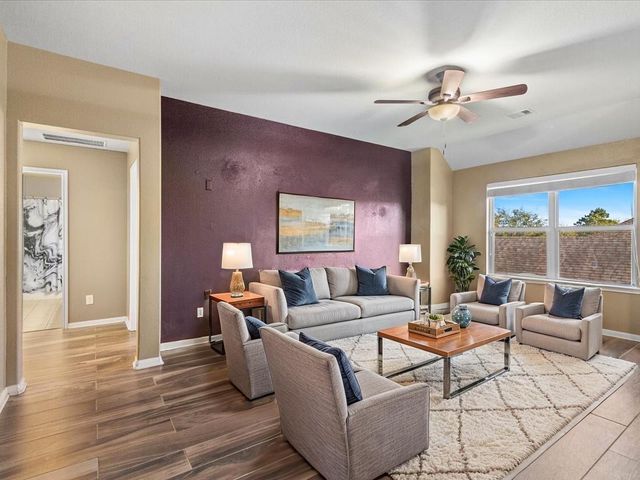 427 Heatherton Hill Drive, Rosenberg, TX 77469