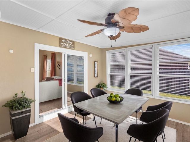 427 Heatherton Hill Drive, Rosenberg, TX 77469